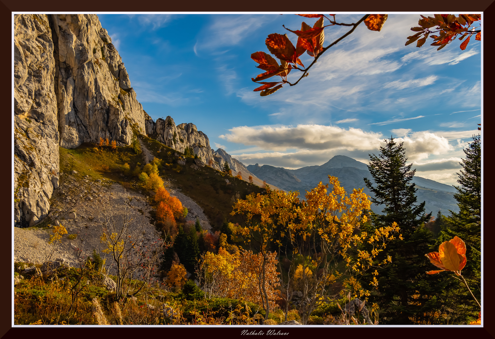 Vue sur les arêtes et la Moucherolle en automne